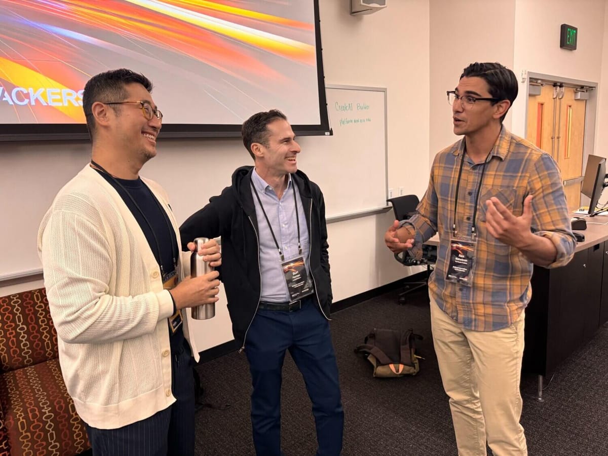 Poynter and Hacks/Hackers partner to keep fast AI adoption aligned with journalism ethics